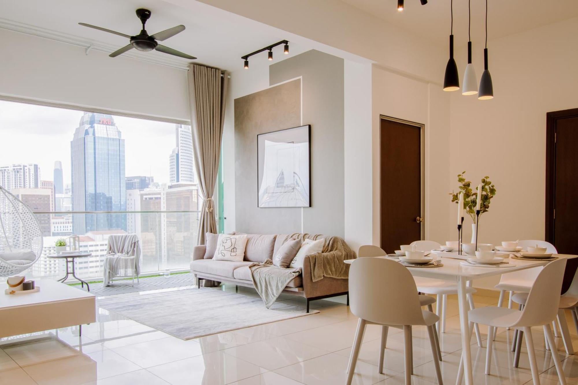 Naibnb In Regalia Residence Kuala Lumpur Exterior foto
